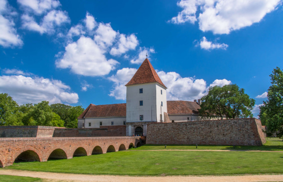 Ott leszünk! SÁRVÁR CACIB 